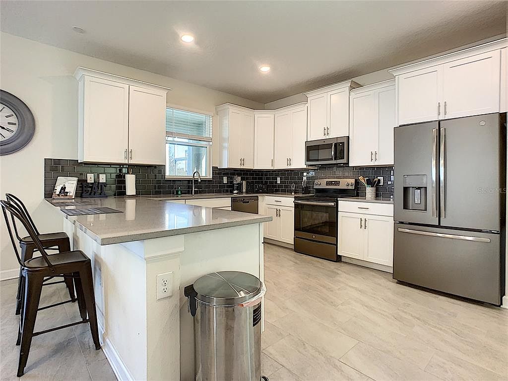 Expansive STR Gem: Maximize Your Rental Income! photo 13