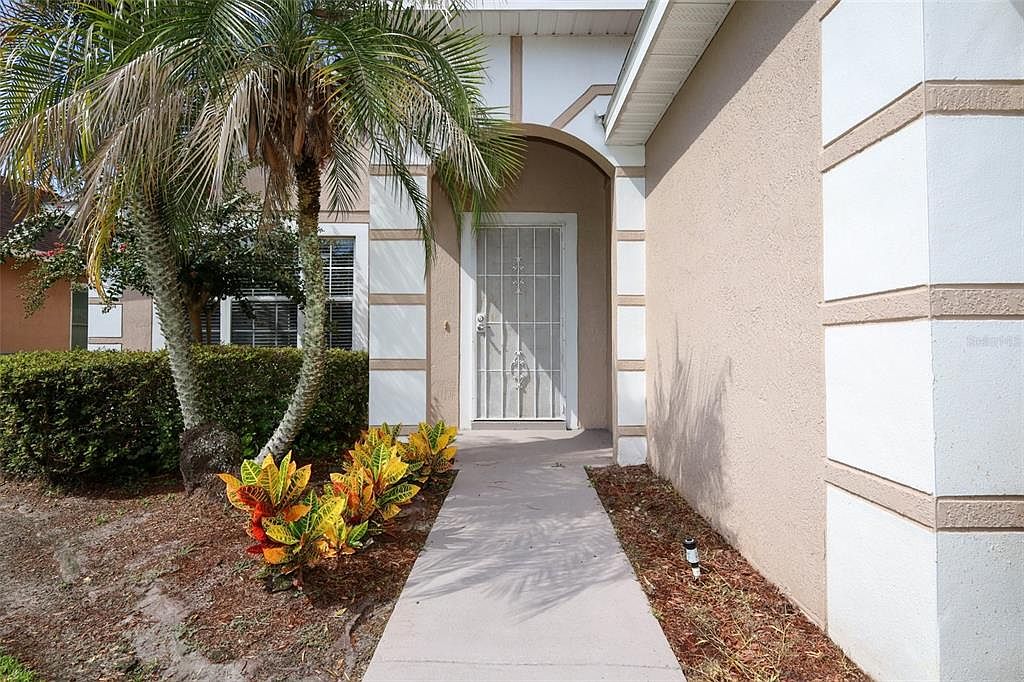 Short-Term Rental Gem: Maximize Your Investment! photo 3