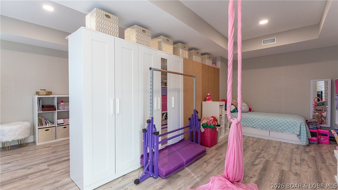 Large Villa-Like Condo at Lake of the Ozarks photo 34