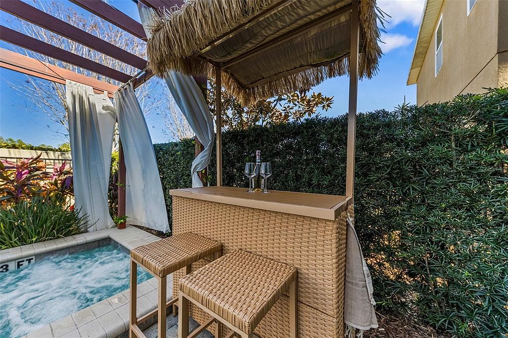 Spacious STR Gem: Pool, Modern Kitchen, Prime Location! photo 30