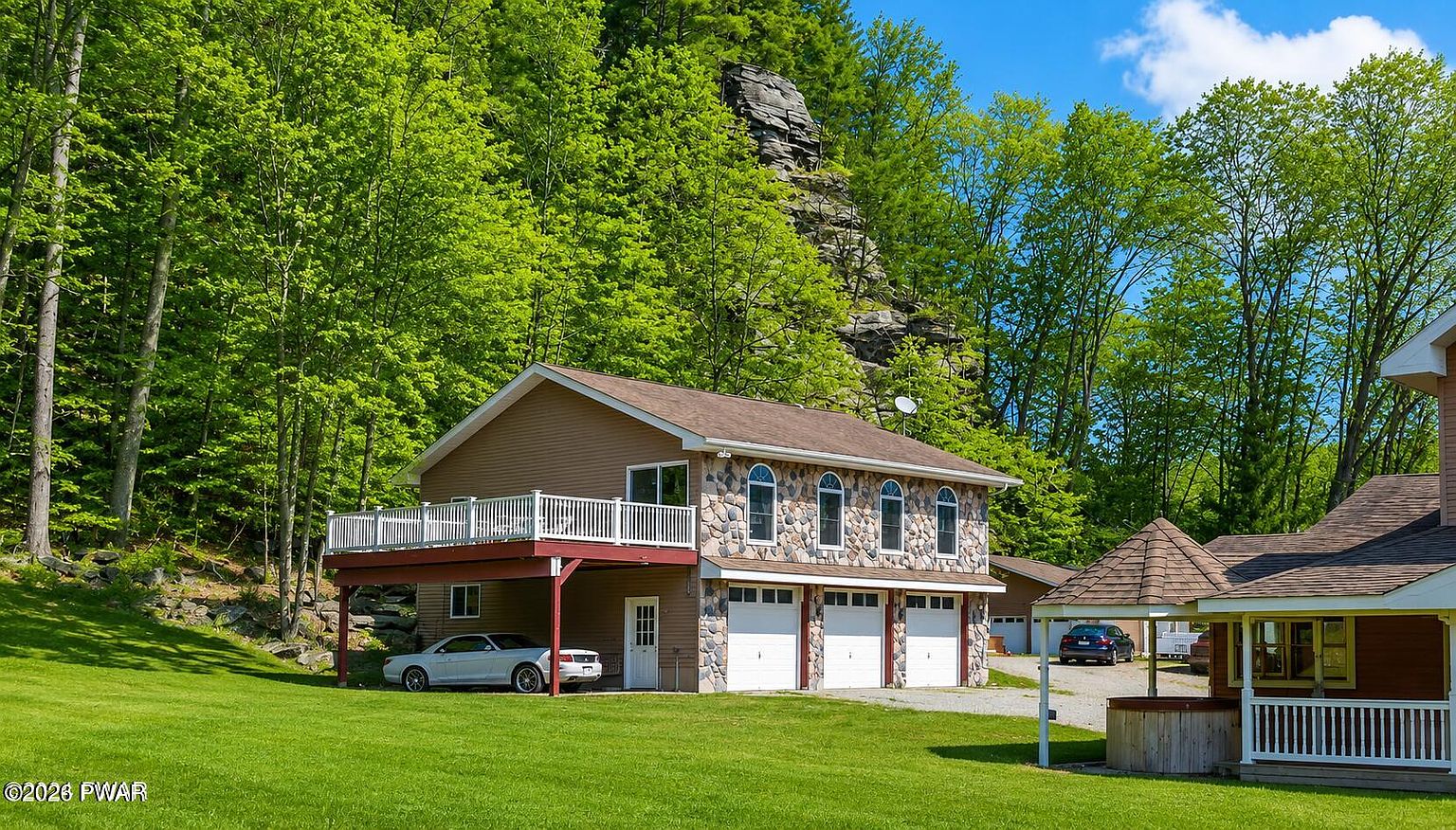 STR Gem: Expansive Space, Prime Investment Potential photo 10