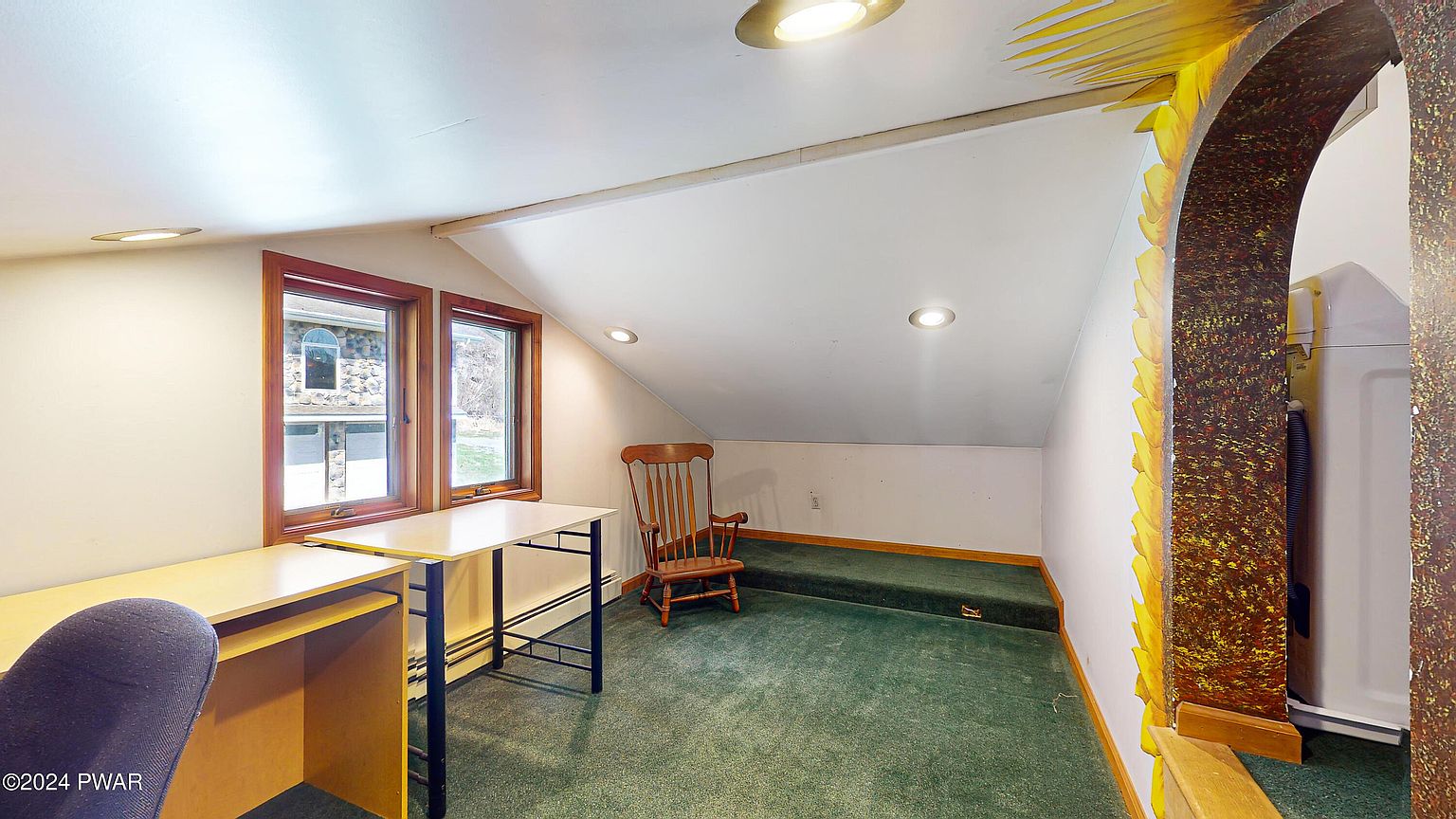 STR Gem: Expansive Space, Prime Investment Potential photo 38