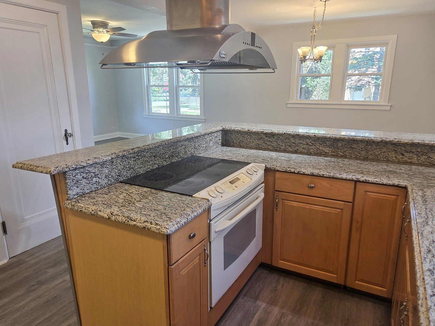 Spacious Urban Dwelling, High STR Income Potential photo 12