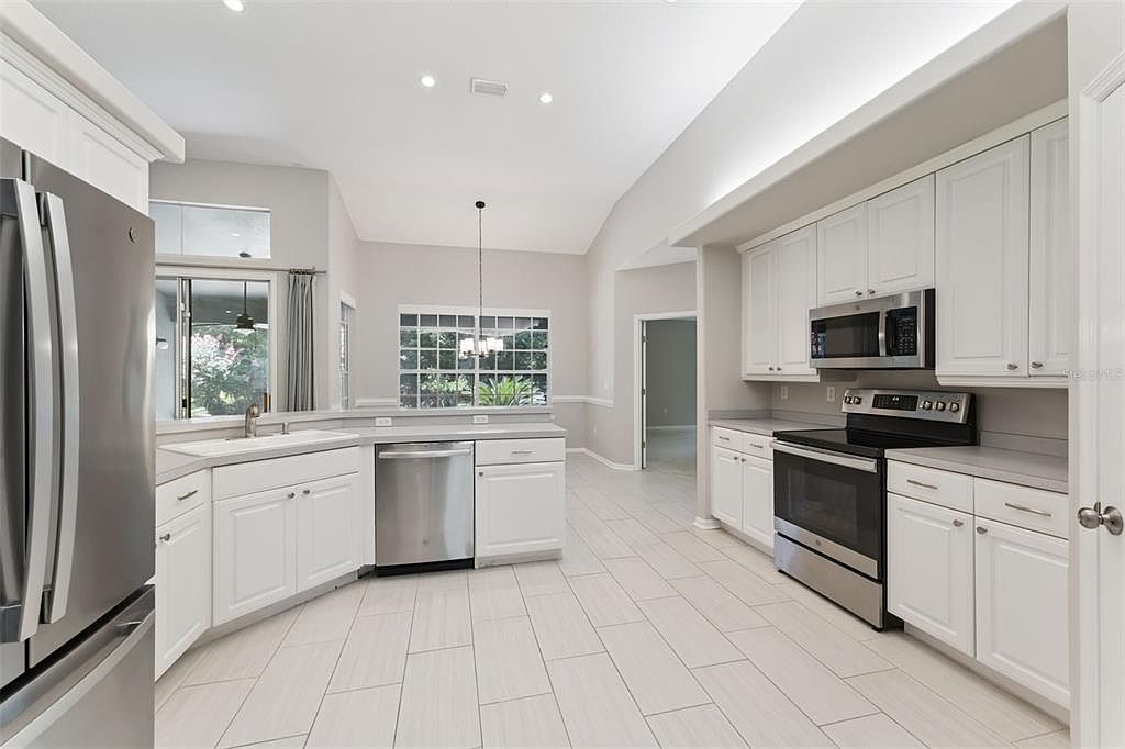 Private Retreat: Natural Beauty & Dual Primary Suites photo 30