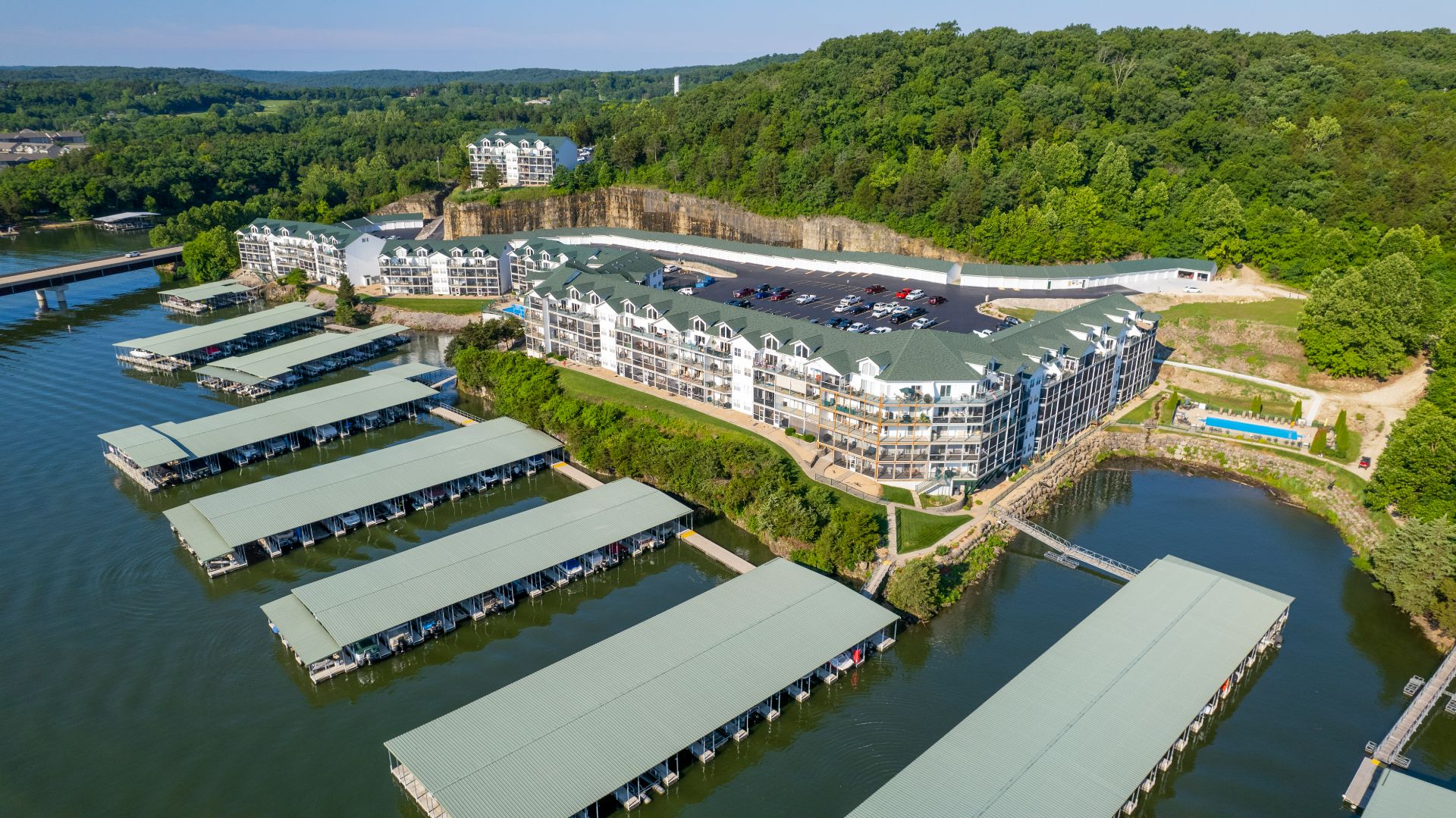 Cedar Heights - Lake of the Ozarks photo 1