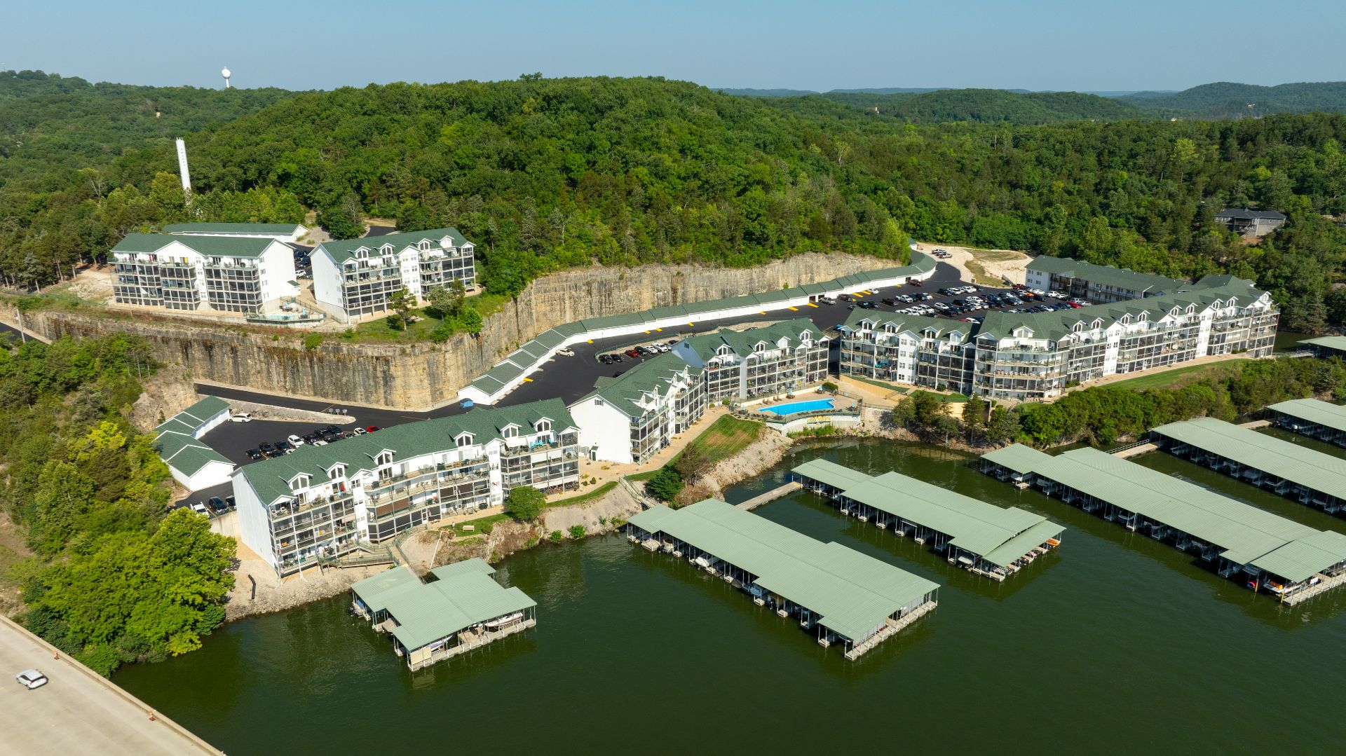 Cedar Heights - Lake of the Ozarks photo 11