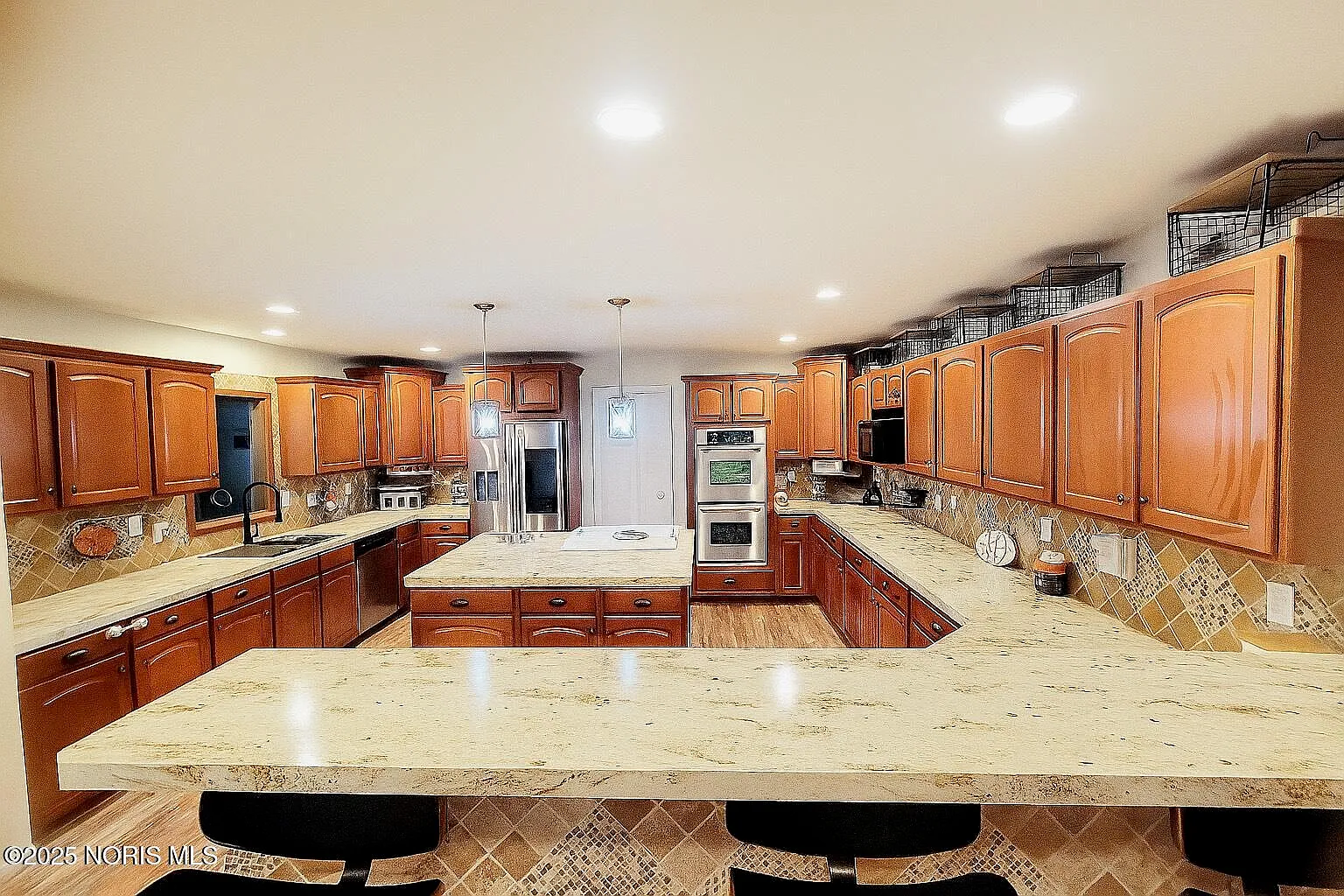 Massive 3,488 Sqft STR Retreat: Perfect for Large Groups photo 1