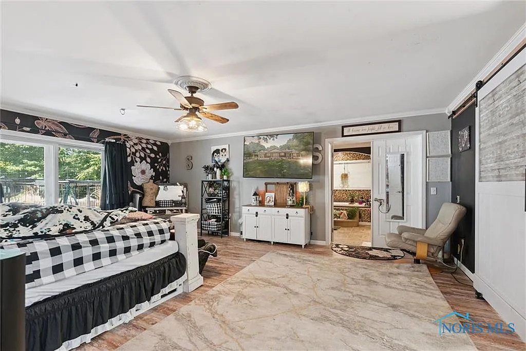 Massive 3,488 Sqft STR Retreat: Perfect for Large Groups photo 17
