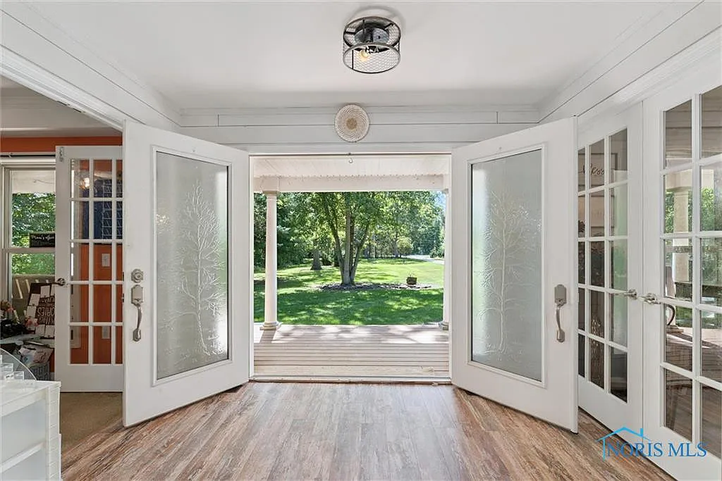 Massive 3,488 Sqft STR Retreat: Perfect for Large Groups photo 29