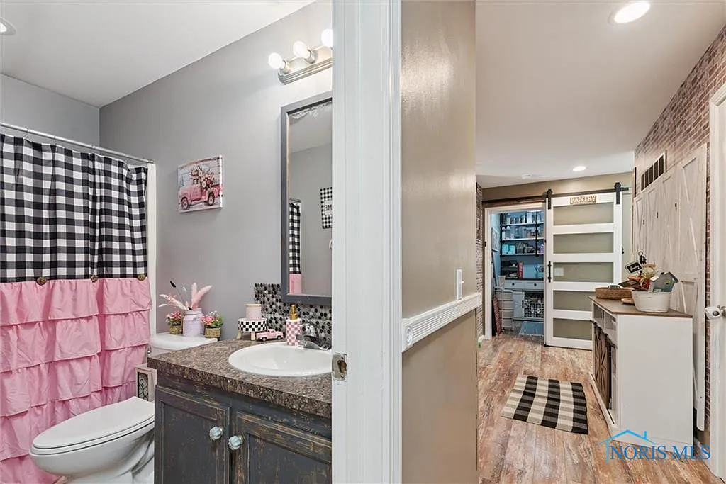 Massive 3,488 Sqft STR Retreat: Perfect for Large Groups photo 5