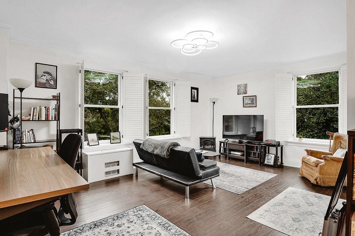 High-Yield MTR: Turnkey Investment w/ Pool & WFH Space photo 12