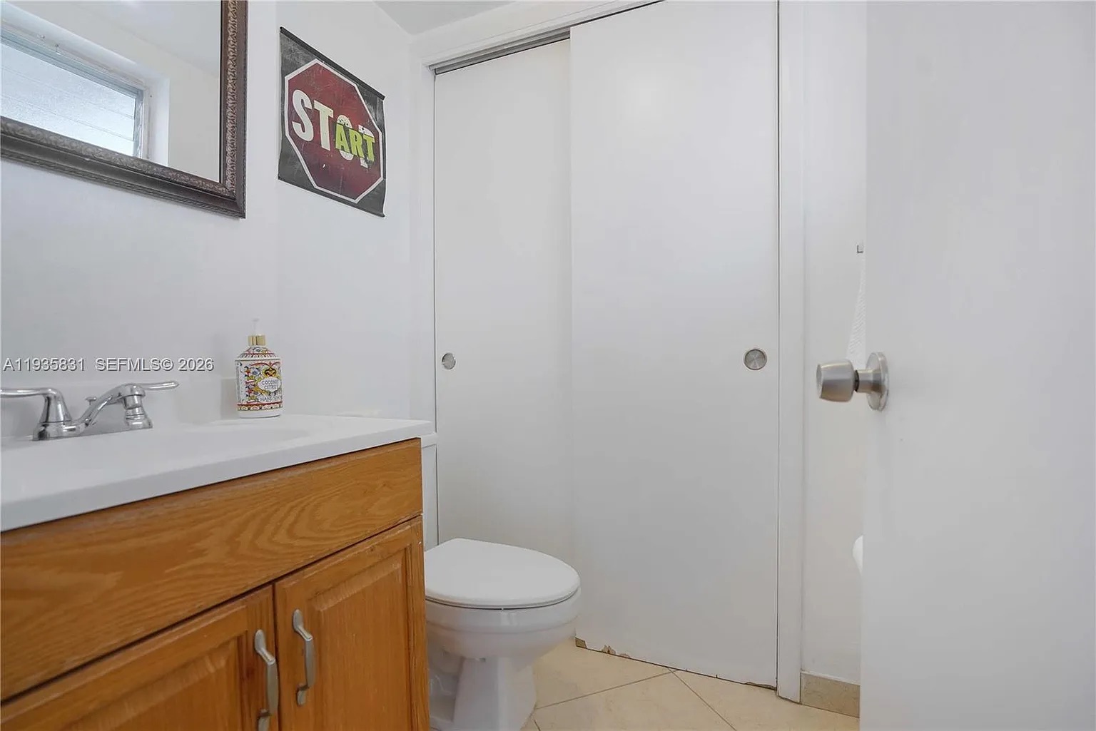 Prime STR Opportunity: Turnkey Unit with Pool & Balcony photo 23