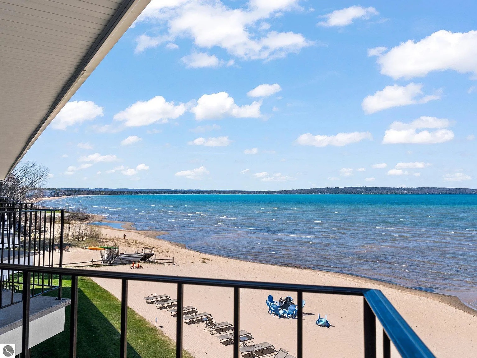 Modern Waterfront STR Studio with Private Beach & Pool photo 15