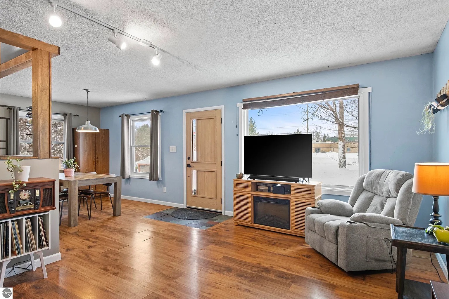 Boutique STR: Eclectic Charm, Prime Investment photo 8