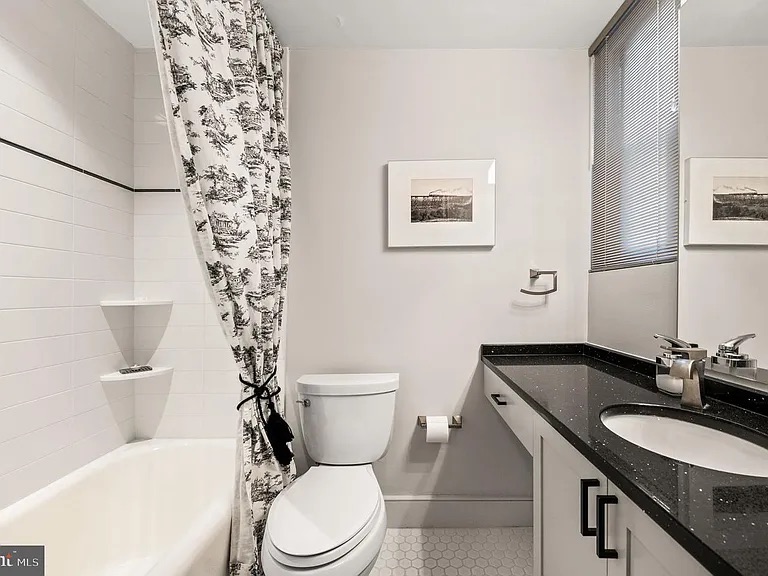 Luxury STR: City Views, High Returns, Investor Ready photo 27