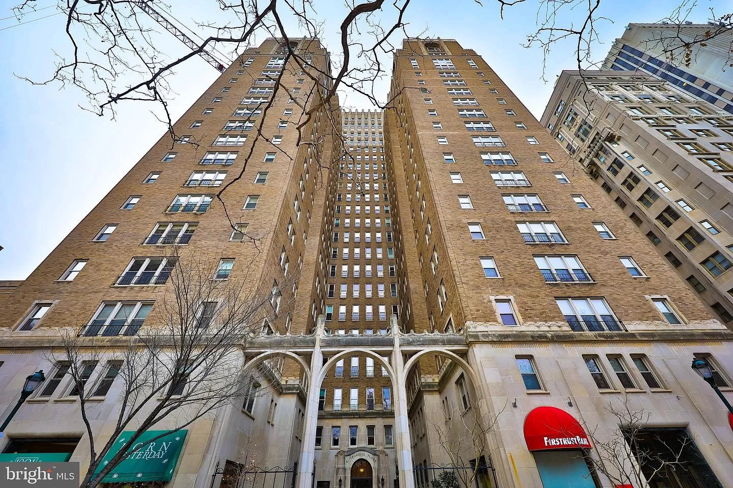 Luxury STR: City Views, High Returns, Investor Ready photo 38