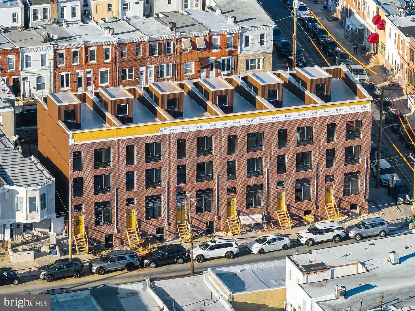 Premium STR: New Build, Rooftop Deck & Skyline Views photo 1