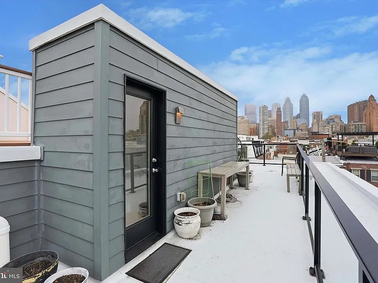 Luxury STR Masterpiece with Massive Skyline Rooftop Deck photo 30