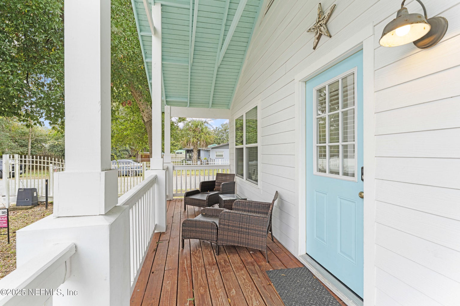 Turn-Key Coastal Cottage | Prime STR & LTR Opportunity photo 4