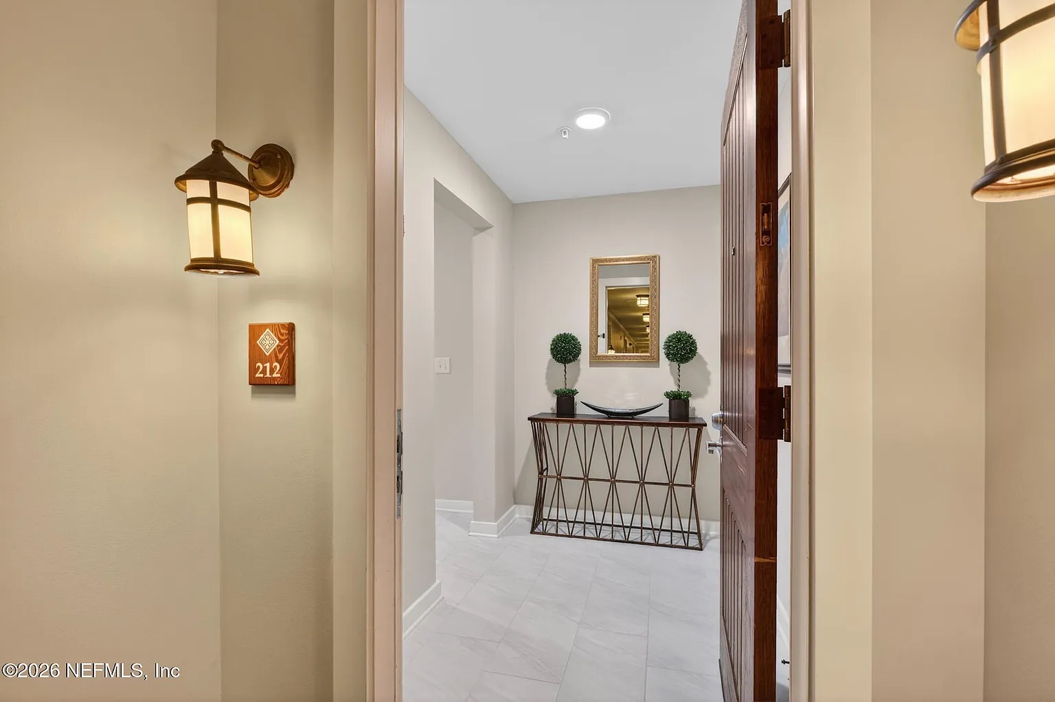 Turnkey Resort Gem: Versatile STR & LTR Investment photo 1