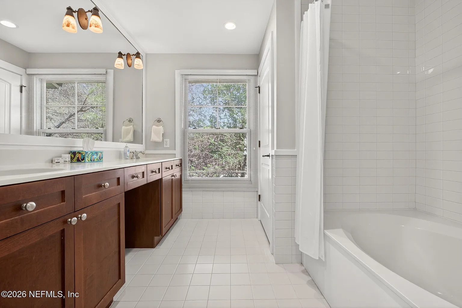 Turnkey Resort Gem: Versatile STR & LTR Investment photo 33