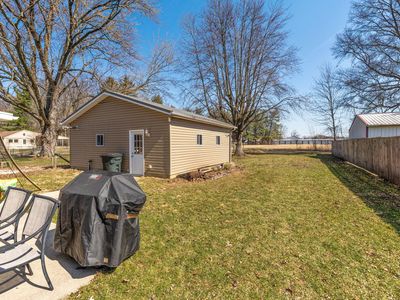 Modern Turn-Key Gem: Sleek Finishes & Investor Ready photo 23