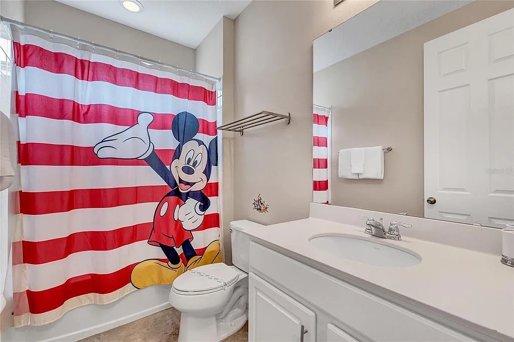 Prime STR Investment: Spacious Florida Oasis! photo 5