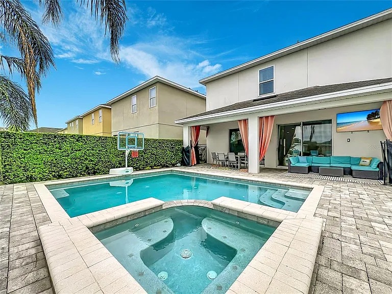 Dream STR: Pool Home Near Parks, High ROI Awaits! photo 32