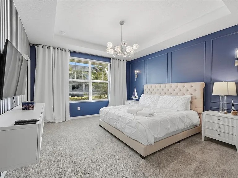 Central FL STR Goldmine: 4363 SqFt, Maximize Income! photo 1