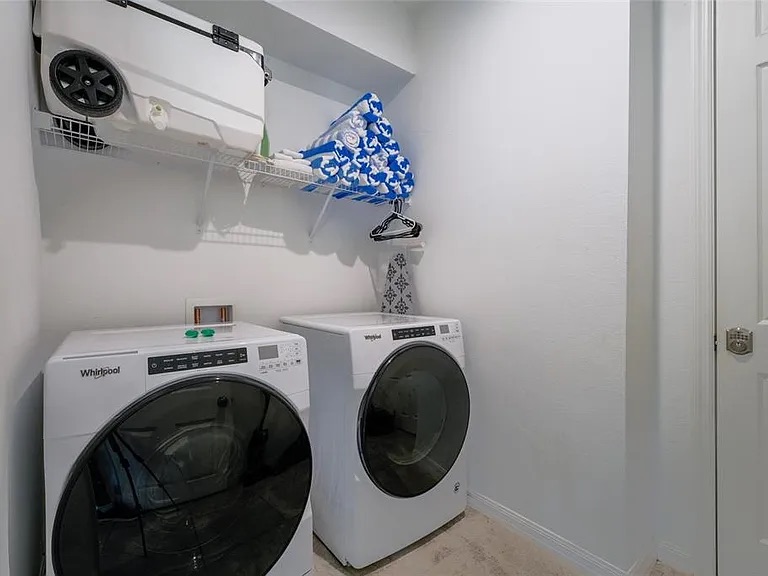 Central FL STR Goldmine: 4363 SqFt, Maximize Income! photo 18