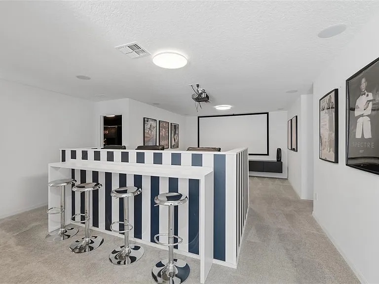 Central FL STR Goldmine: 4363 SqFt, Maximize Income! photo 24