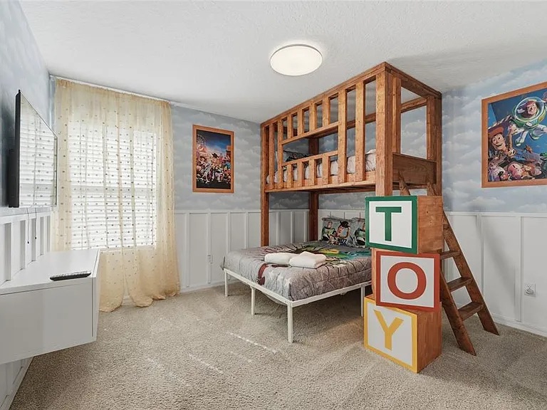 Central FL STR Goldmine: 4363 SqFt, Maximize Income! photo 6