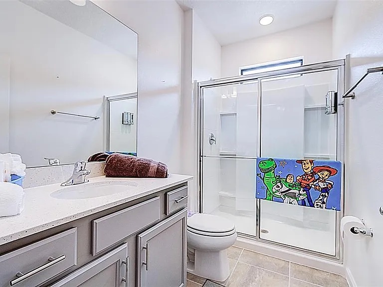 Orlando STR Gem: Prime Investment, Unlimited Vacay Fun! photo 38