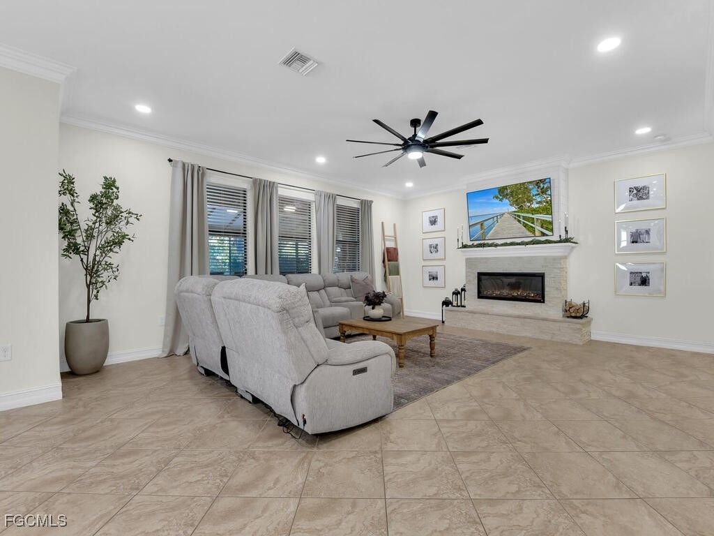 Financing Fell Through! Resort-Style Family Dream Home Awaits. photo 17