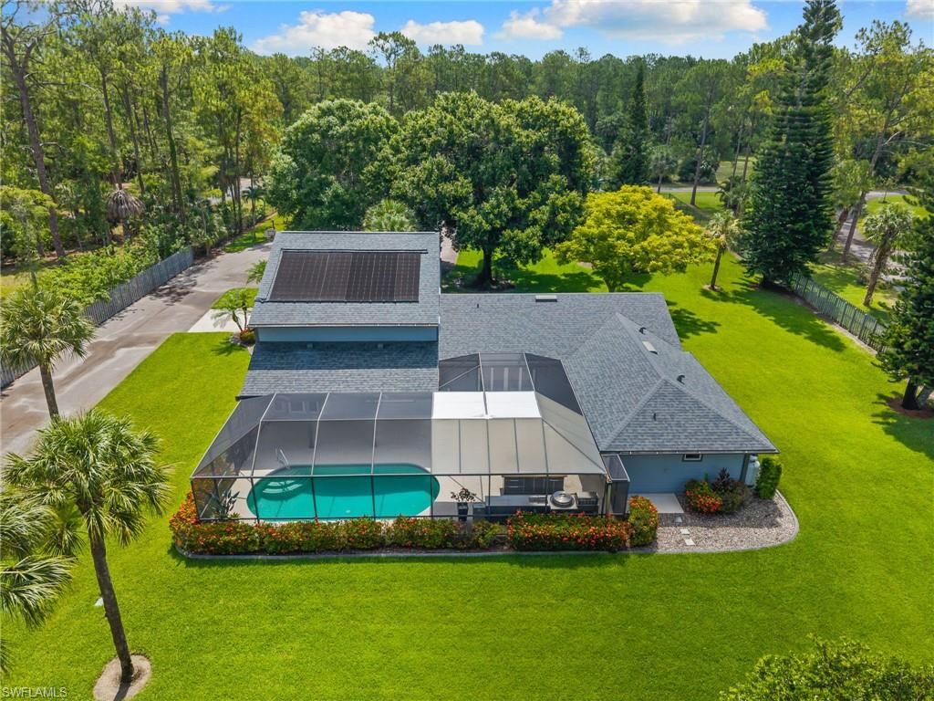 Naples Luxury Estate: Your Ultimate Primary Residence photo 2