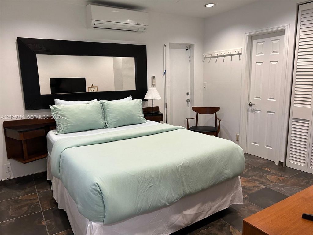 Mid-Century Modern Oasis: New Pool, Furnished, Airbnb Ready! photo 8