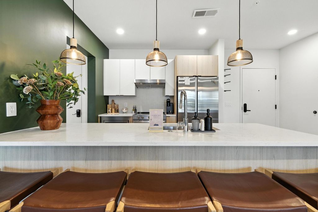 Broadway Views & Income: Premium Turnkey STR Condo photo 6