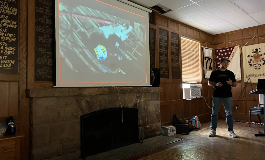 Marcin presenting underwater 3D scanning at a diving conference